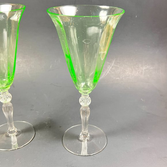 Vtg Cambridge Goblet Glass 3035 Barware 40s UV Reactive  Vtg Cambridge Goblet Glass 3035 Barware 40s Glows UV Reactive Lot of 2